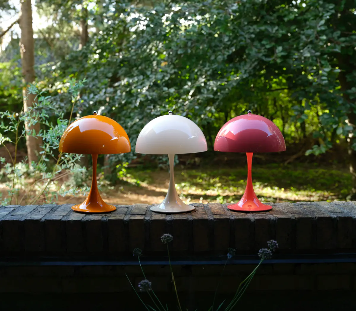 Louis Poulsen Panthella 250 Portable Opaque Coral