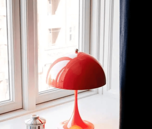 Hovedbilde Louis Poulsen Panthella 250 Portable Opaque Coral