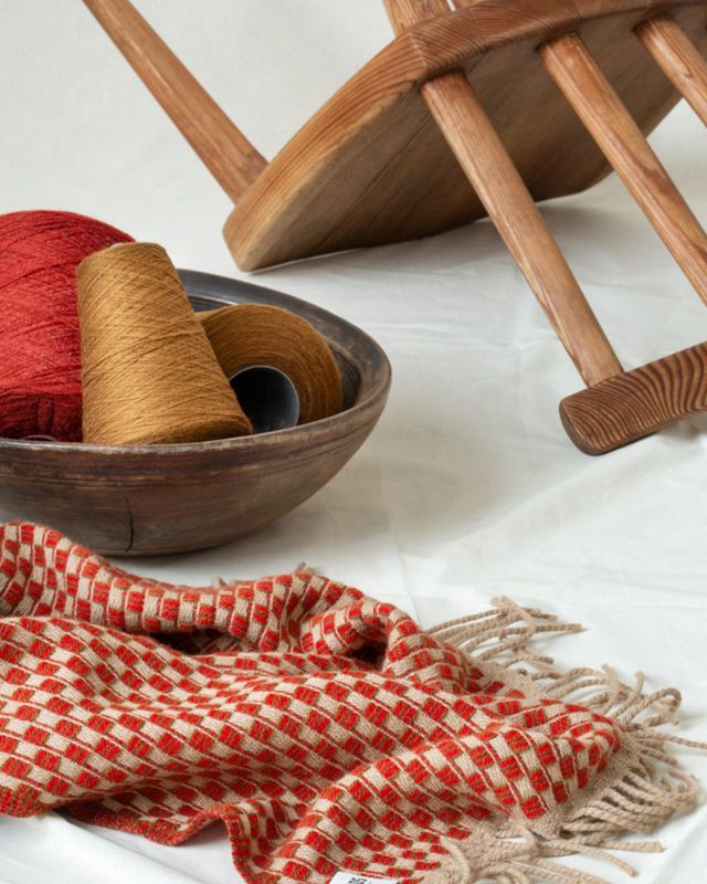 Røros Tweed Isak Pledd, Red Sumac