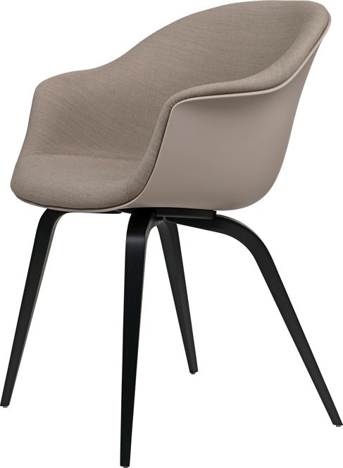 Hovedbilde Gubi Bat Spisestol, Frontpolstret/Wood Base - Flere Varianter